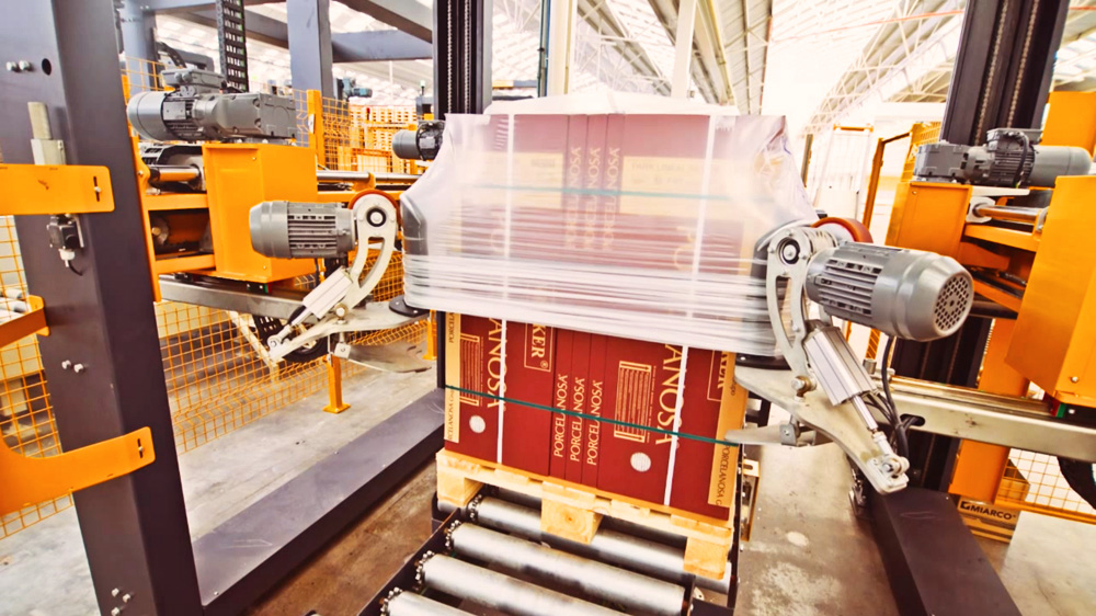 冷拉伸套管膜包装机检修-冷拉伸套袋机热封条-水泥包套袋包装机滚轮